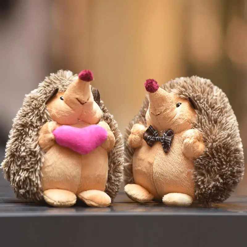Peluche hérisson amoureux – Édition Saint Valentin