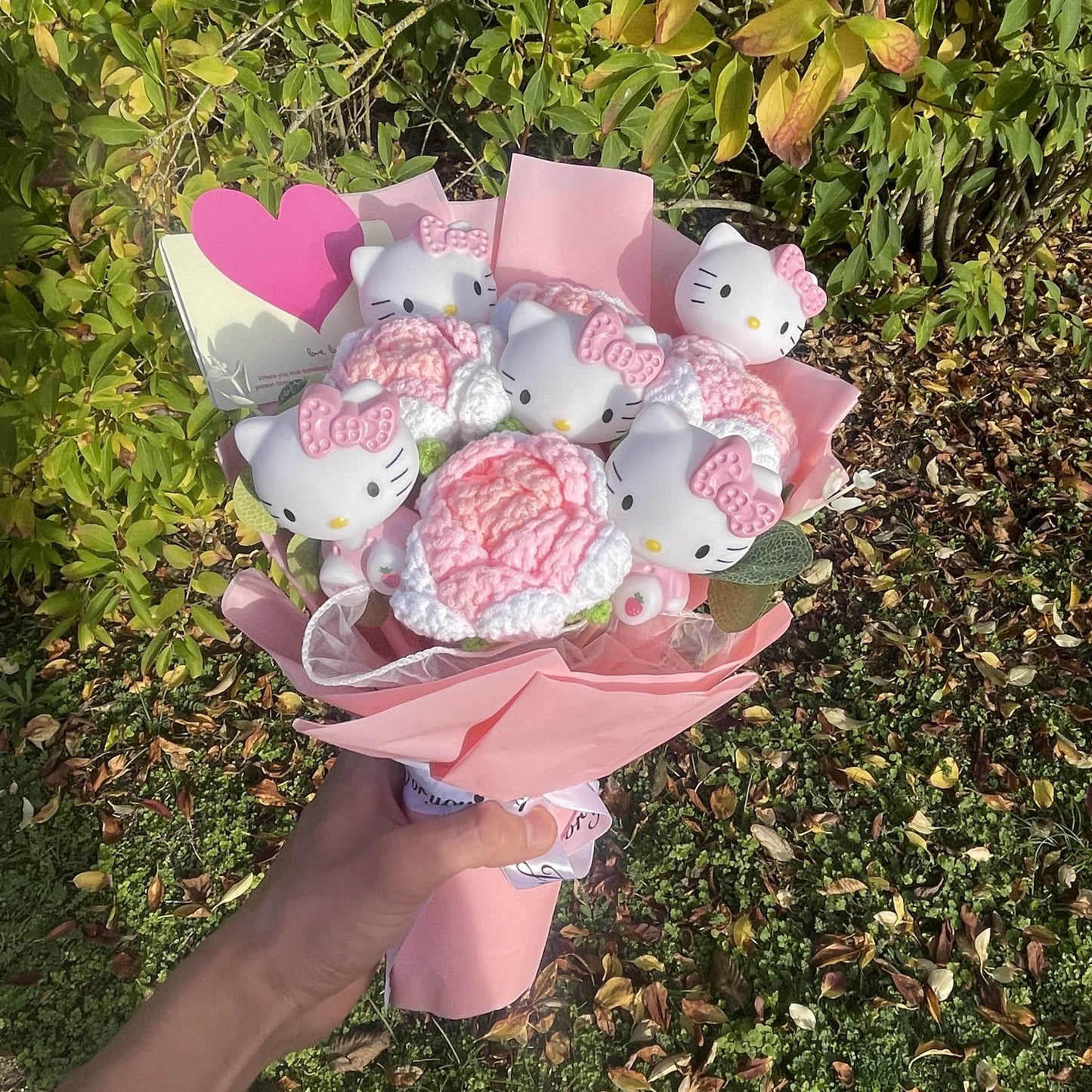 Bouquet de fleurs crochet kawaii Hello Kitty