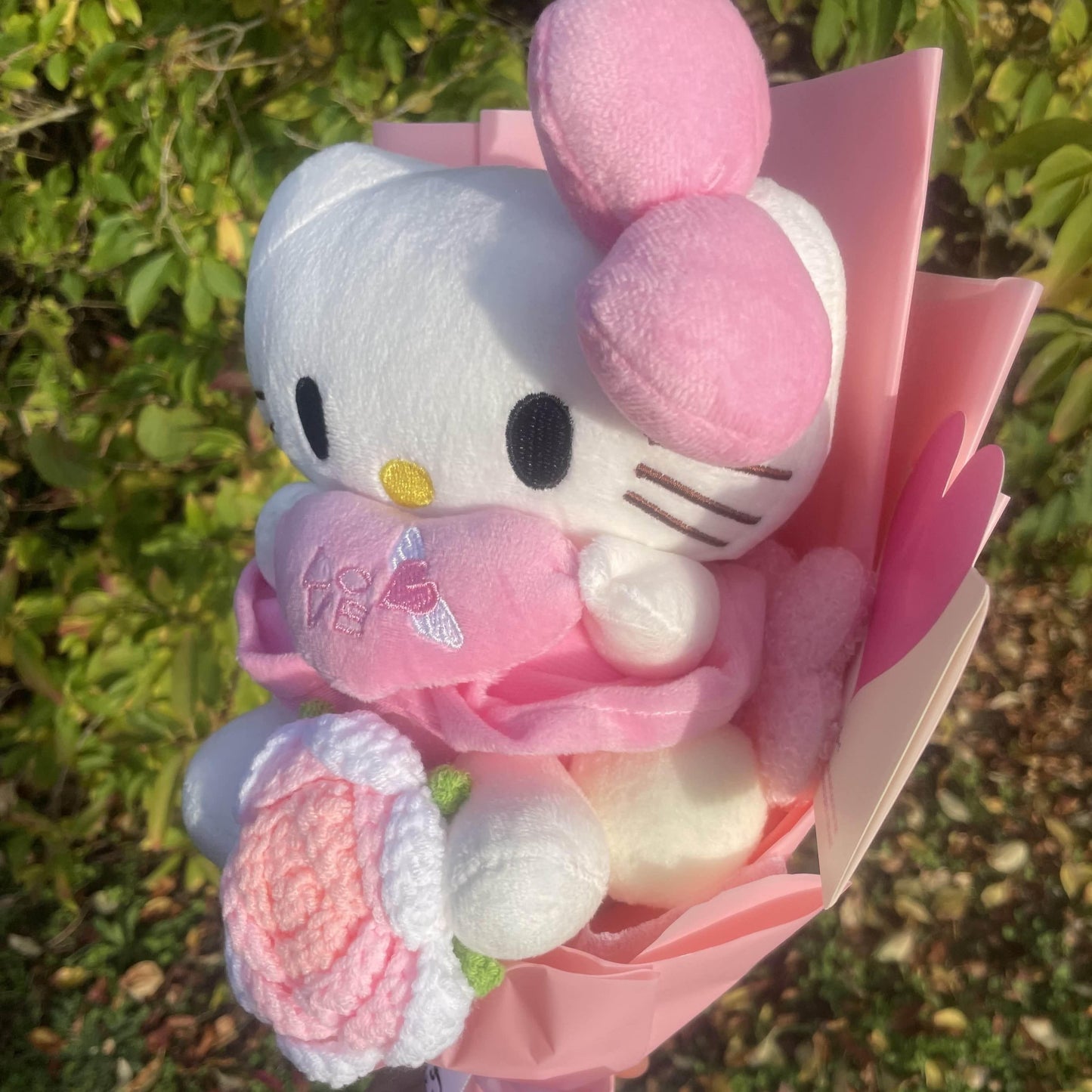 Bouquet de fleurs crochet Hello Kitty